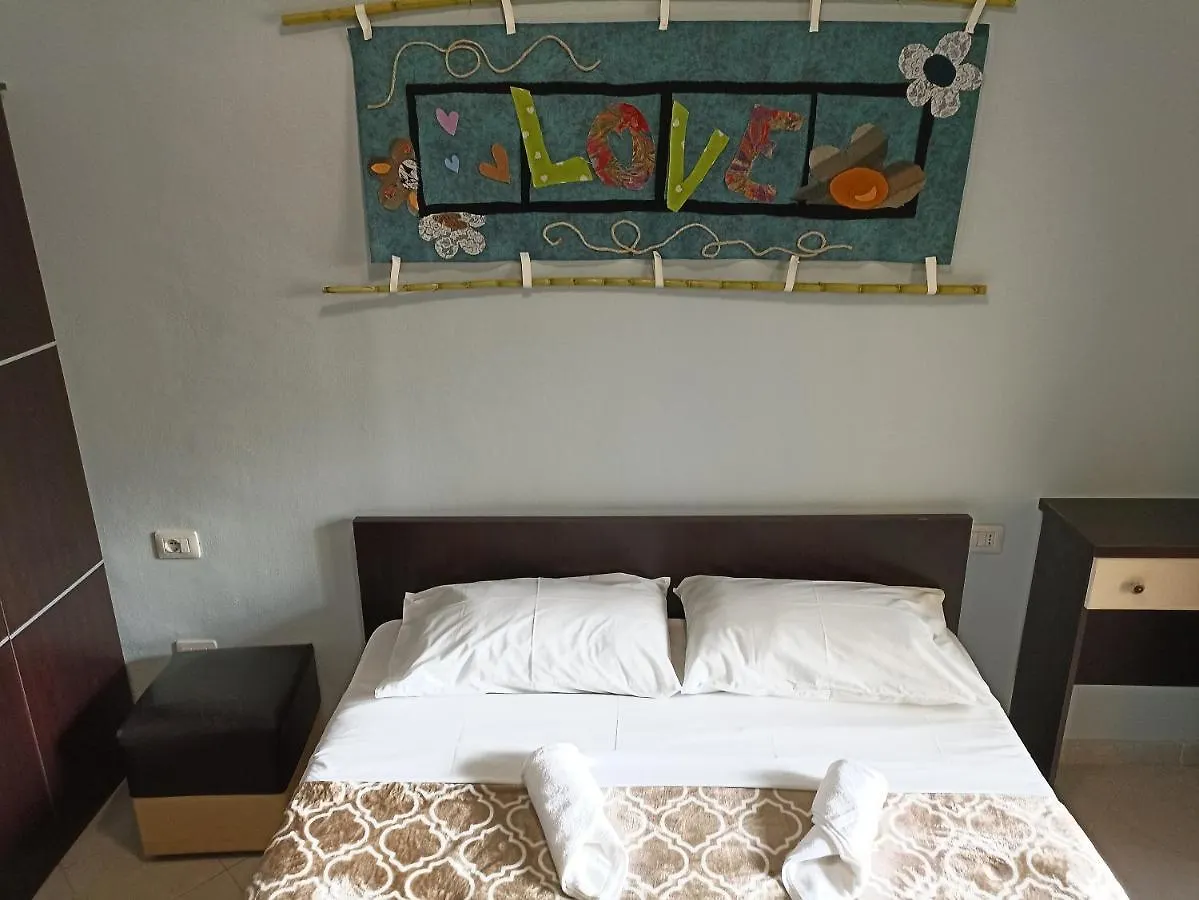 10 Apartmants Olimpia Mir دراس شقة