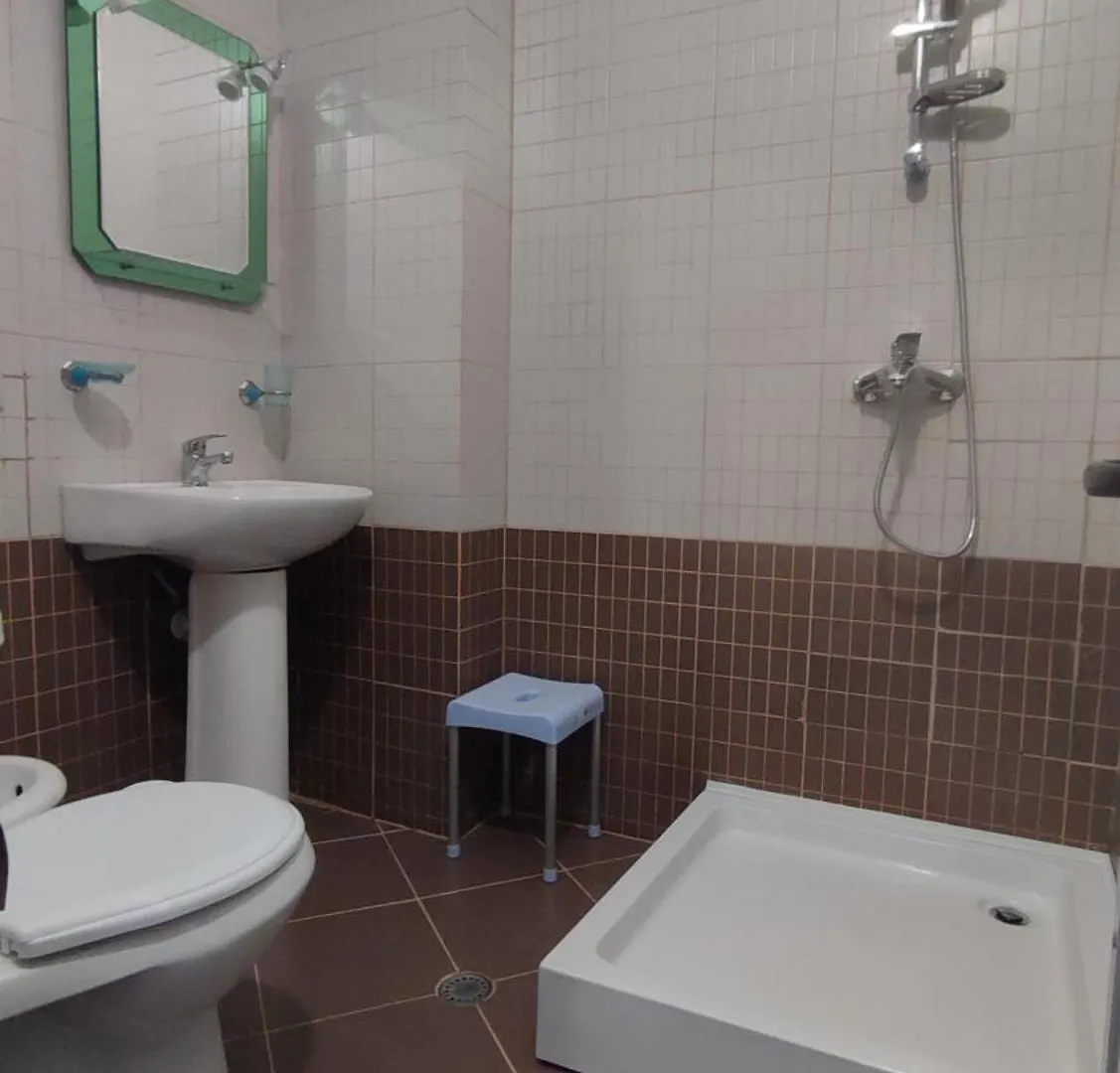 10 Apartmants Olimpia Mir دراس شقة